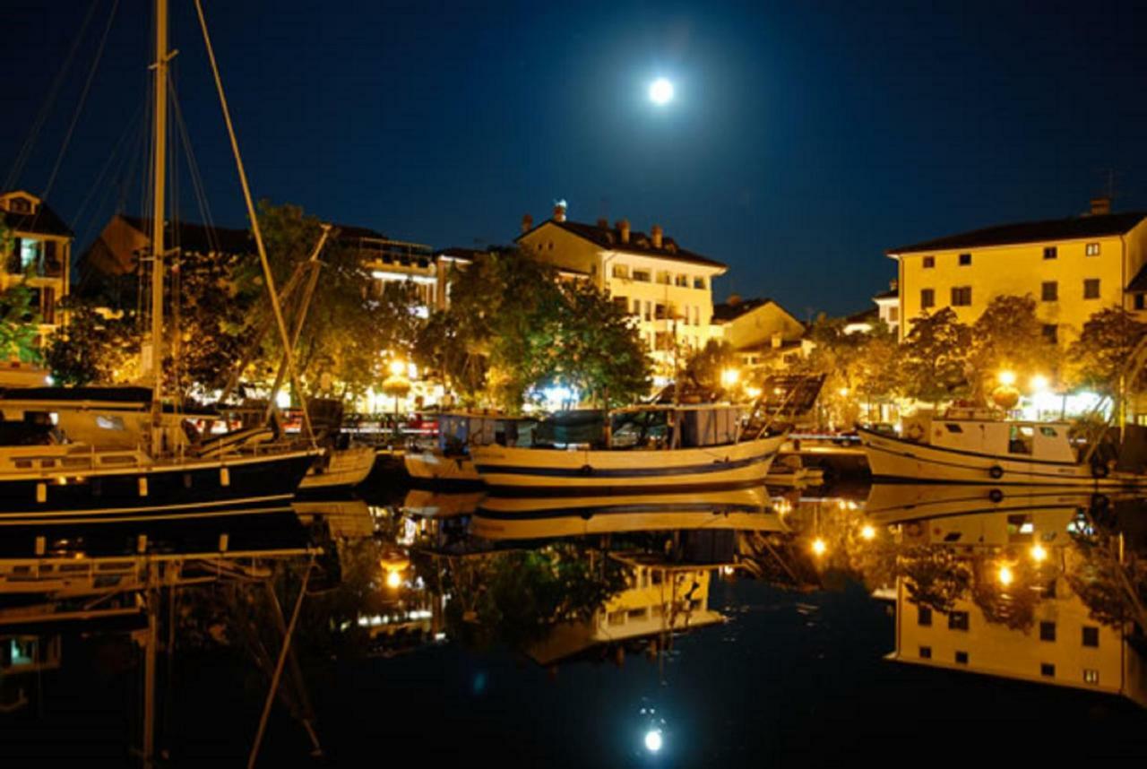 Appartamento Perco Riva Dandolo 格拉多 外观 照片